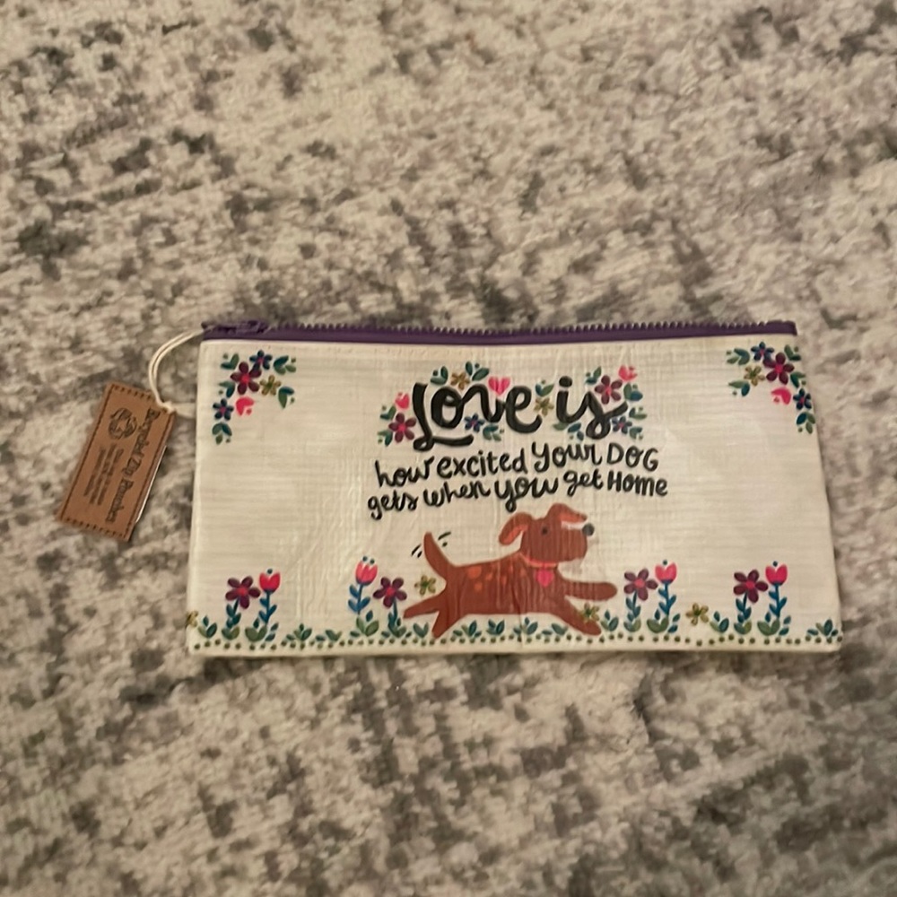 Recycled zip pouch $10 new with tags